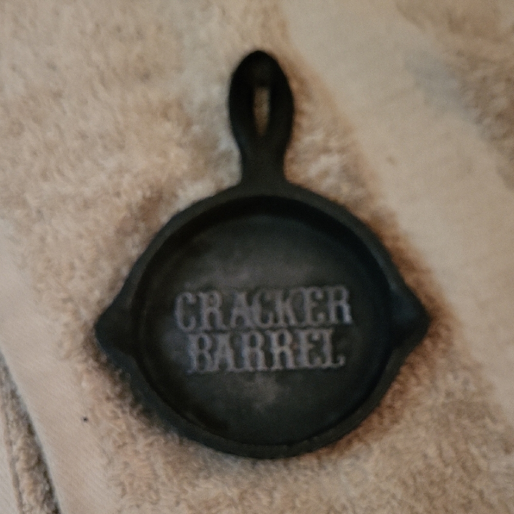 Cracker Barrel Ashtray Cast Iron Miniature Skillet